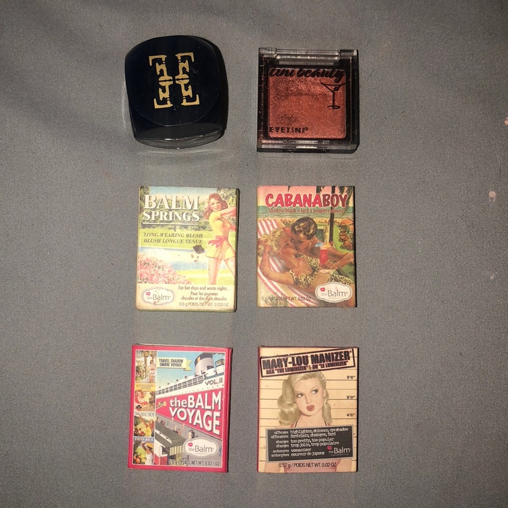 EYESHADOW BUNDLE